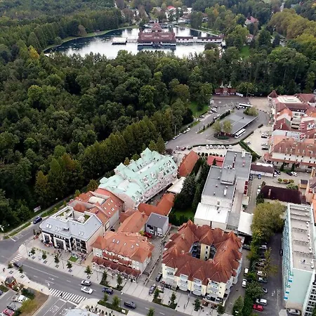 Farkas Apartman Apartment