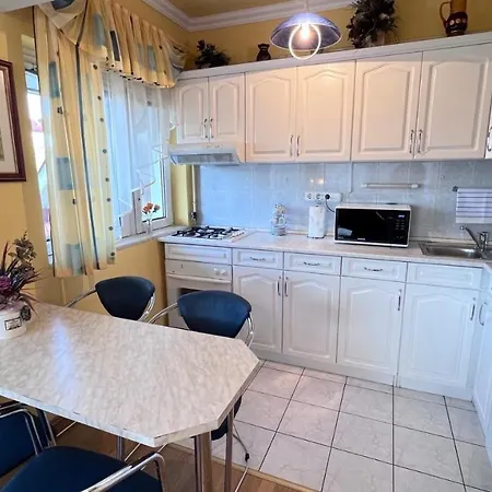 Farkas Apartment Heviz